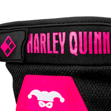 Cargar imagen en el visor de la galería, Guantes DC Delta Harley Quinn